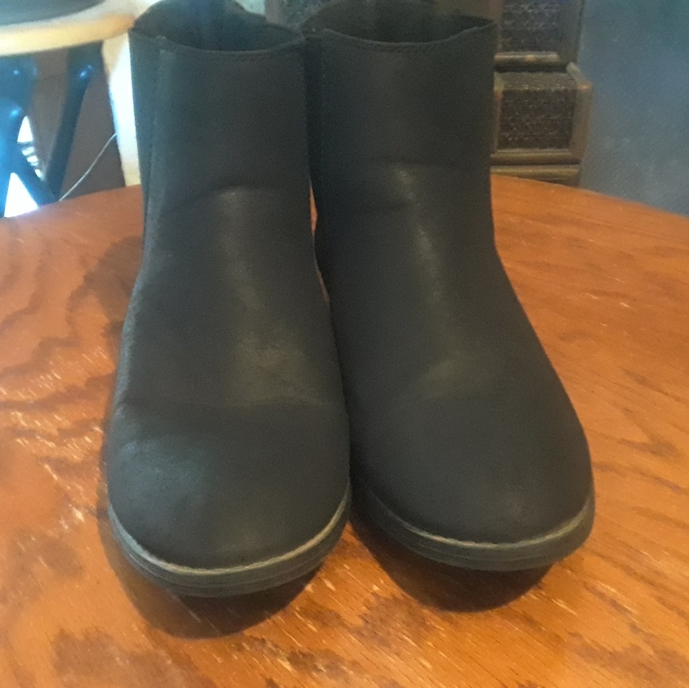 Cute Booties - Picture 4 of 5